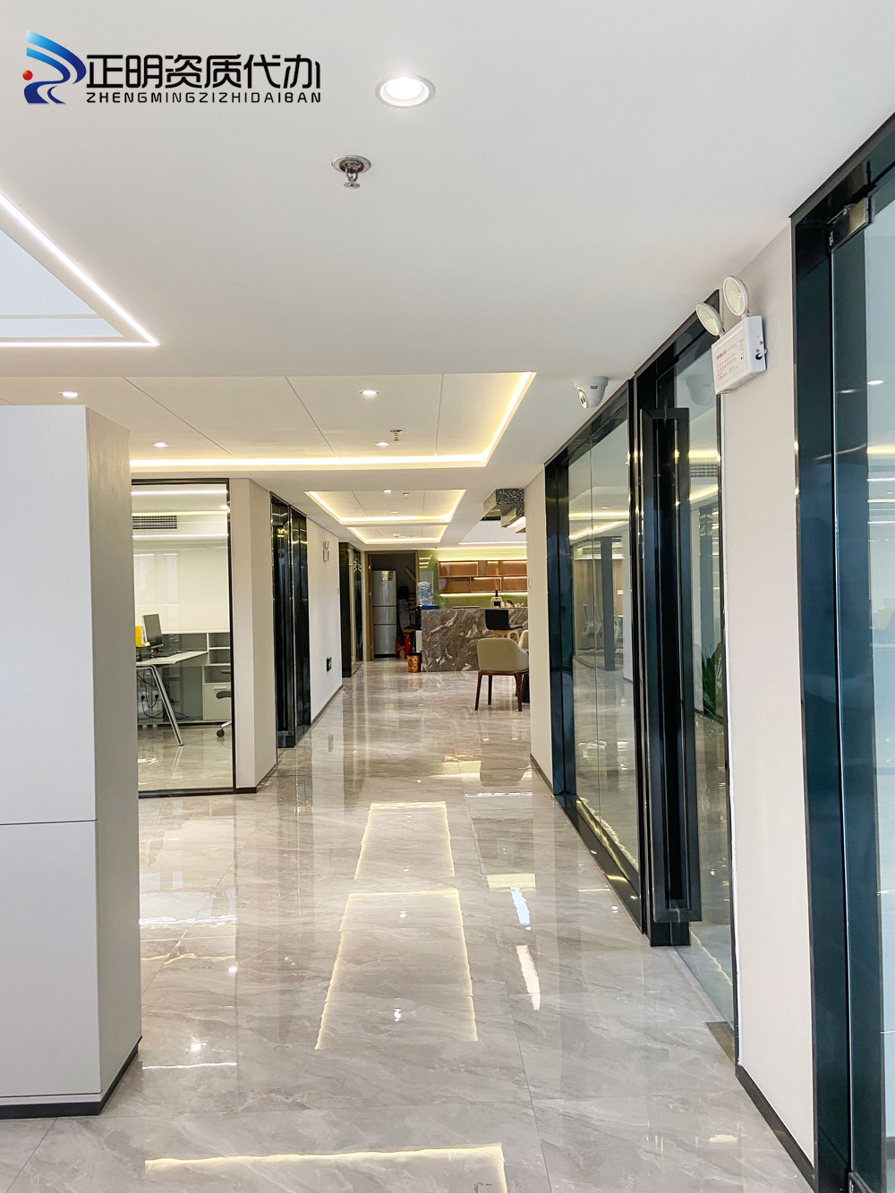 走廊.jpg 走廊.jpg