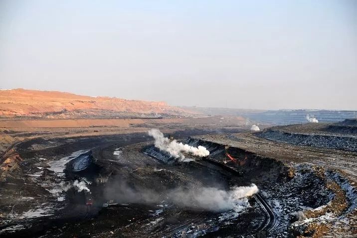  地質(zhì)災害治理工程施工資質(zhì)申請需要準備哪些材料？