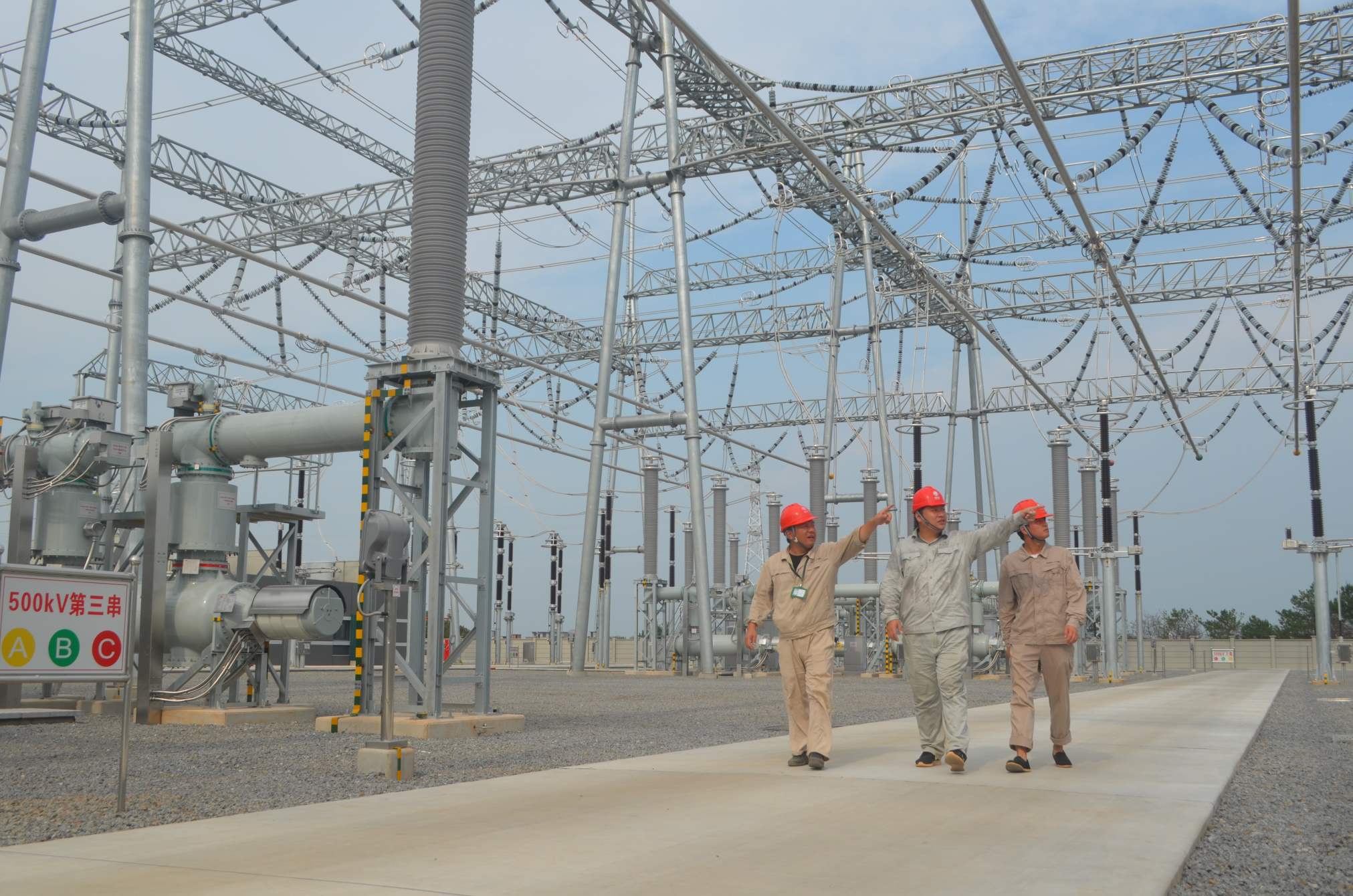 承裝修試資質(zhì)才是打開電力市場(chǎng)的黃金鑰匙